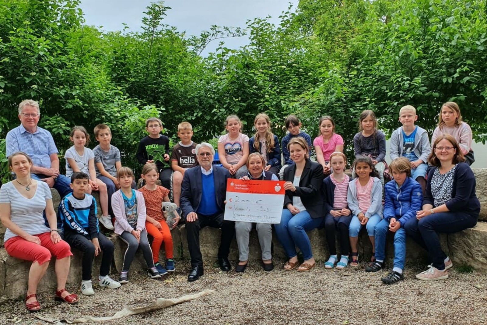 Klassenwettbewerb 2022 scheckuebergabe spende